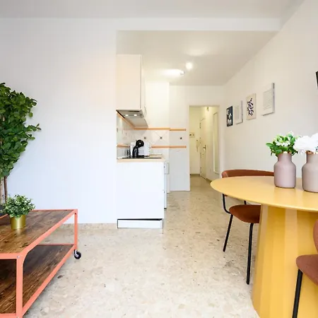 Apartment Cano Penthouse, Terrace & 2 Min To The By 10tosea